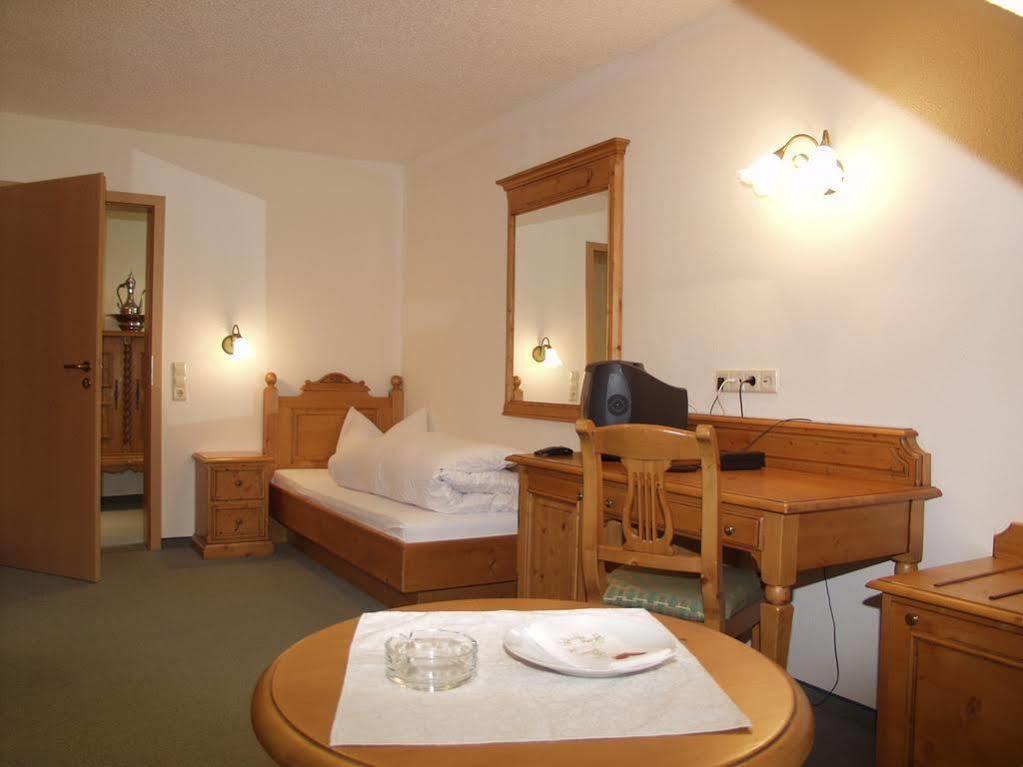 Hotel Roessle Furstenberg  Extérieur photo