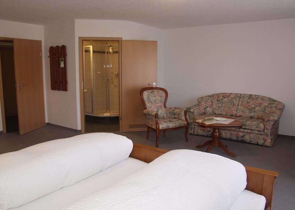 Hotel Roessle Furstenberg  Extérieur photo